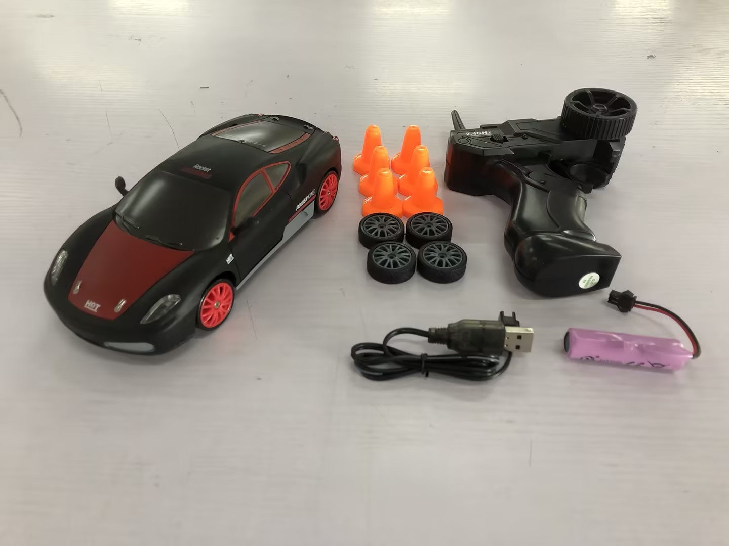 RC Drift Car 1:24 – Viteză și Drift