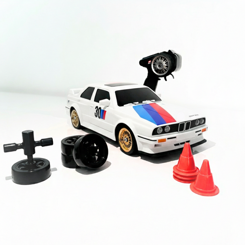 BMW E30 - Classic Racer (Marime Mare)
